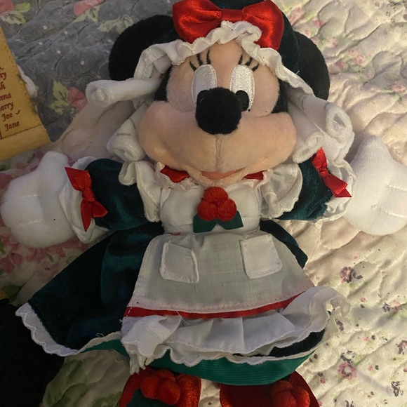 Mickey Mouse and Minnie Duffy Christmas Walt Disney World beanies 2003 with tags - Picture 6 of 14